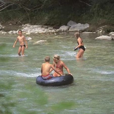 4 Etoiles - Piscine - Ccaific Campsite *