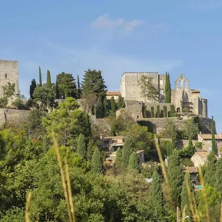 4 Etoiles - Piscine - Ccaific